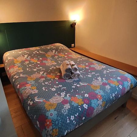 Appartement Studio Chanoine Quimper Exteriör bild