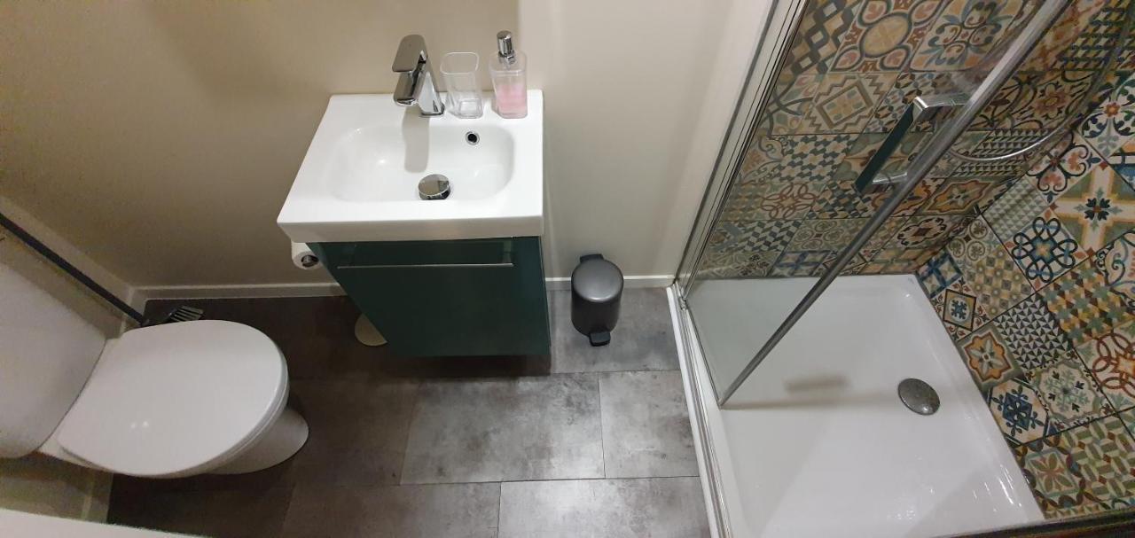 Appartement Studio Chanoine Quimper Exteriör bild